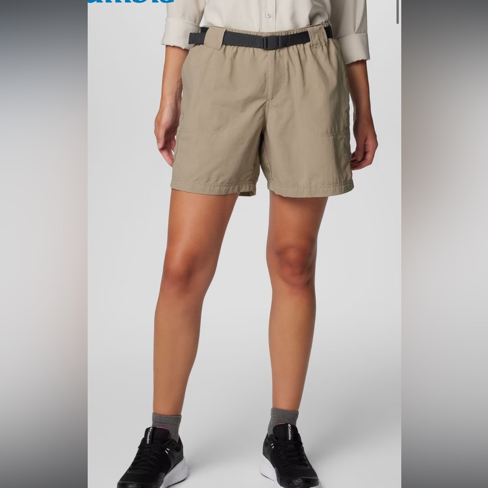 Columbia Women’s Sandy River 6” Cargo Short Khaki Tan Size SM $50 Retail NWT